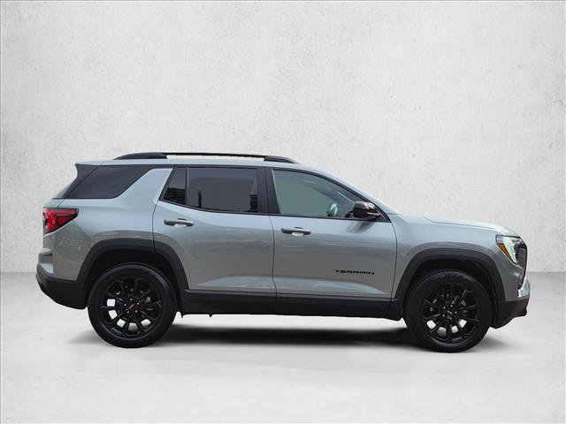 Used 2026 GMC Terrain Elevation w/ Black Edition AWD/4WD image 4