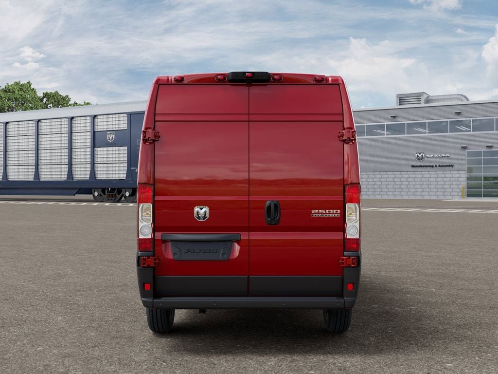 New 2026 RAM ProMaster 2500 w/ Premium Convenience Group FWD image 7