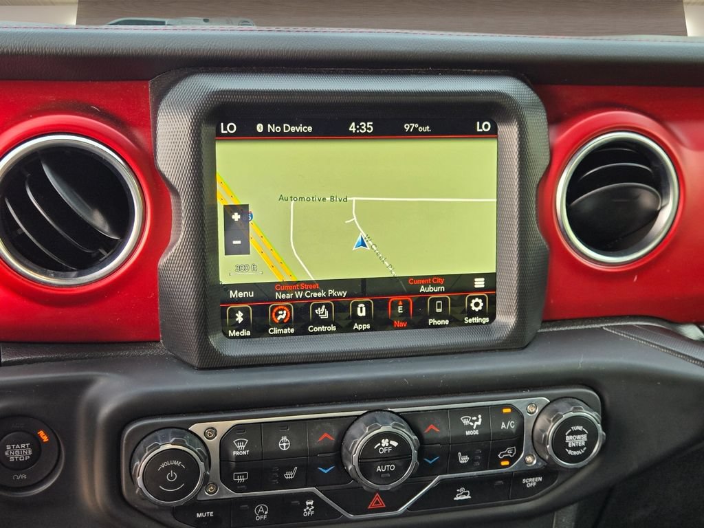 Used 2023 Jeep Wrangler Unlimited Rubicon w/ LED Lighting Group AWD/4WD image 23