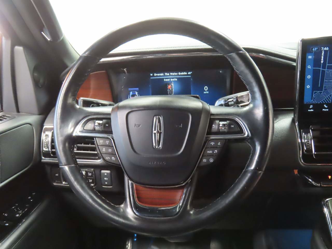 Used 2023 Lincoln Navigator Reserve AWD/4WD image 10