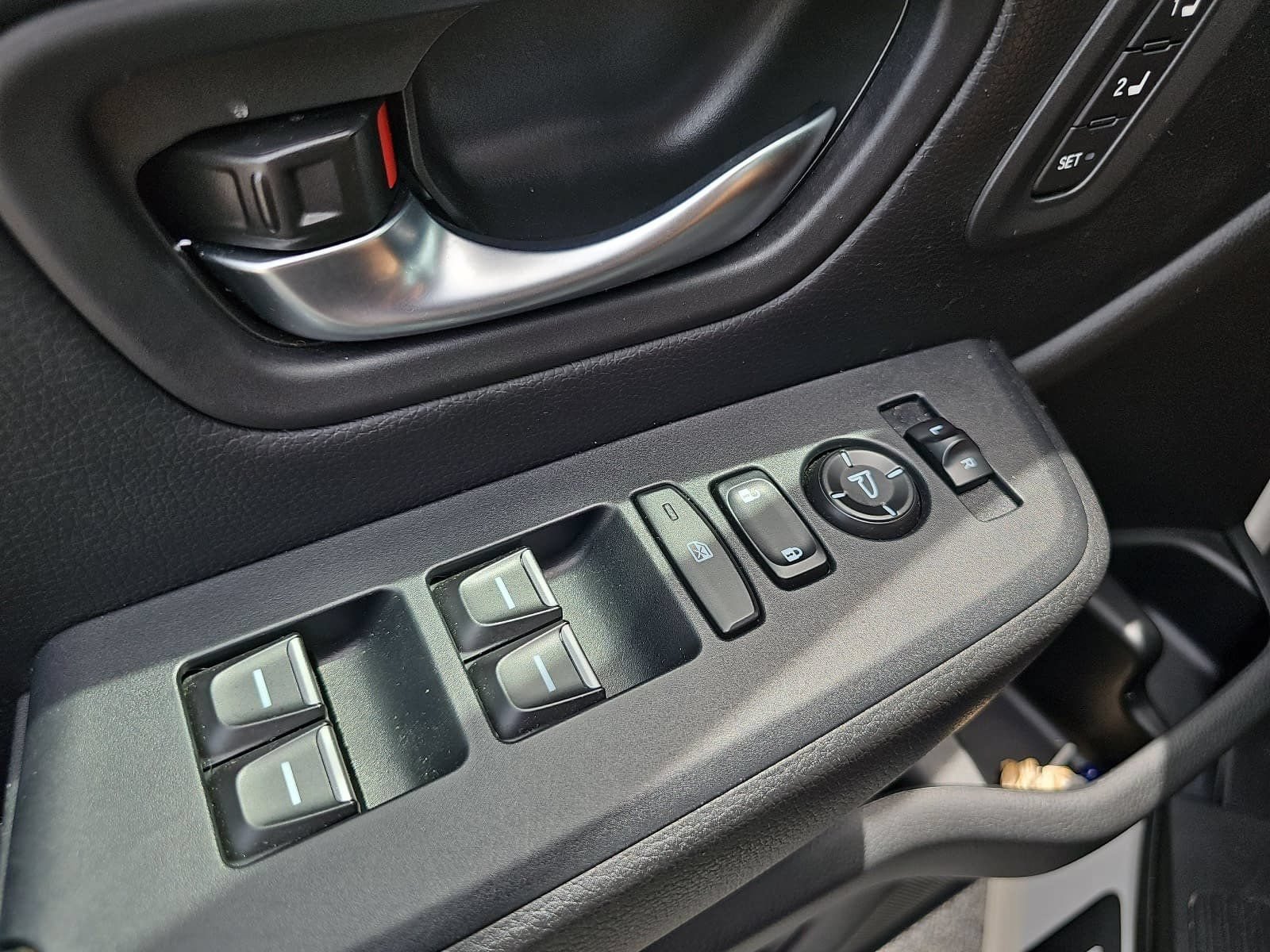 Used 2025 Honda Pilot Touring image 24