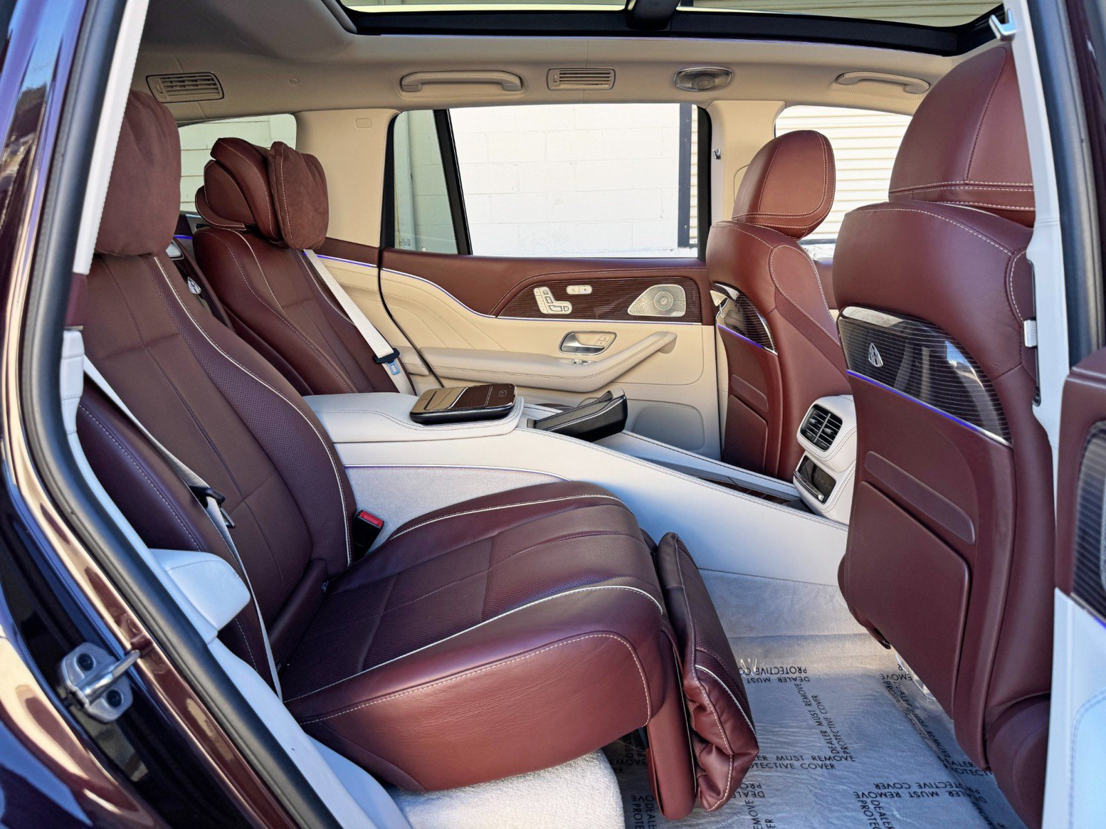 Used 2023 Mercedes-Benz Maybach GLS 600 4MATIC image 54