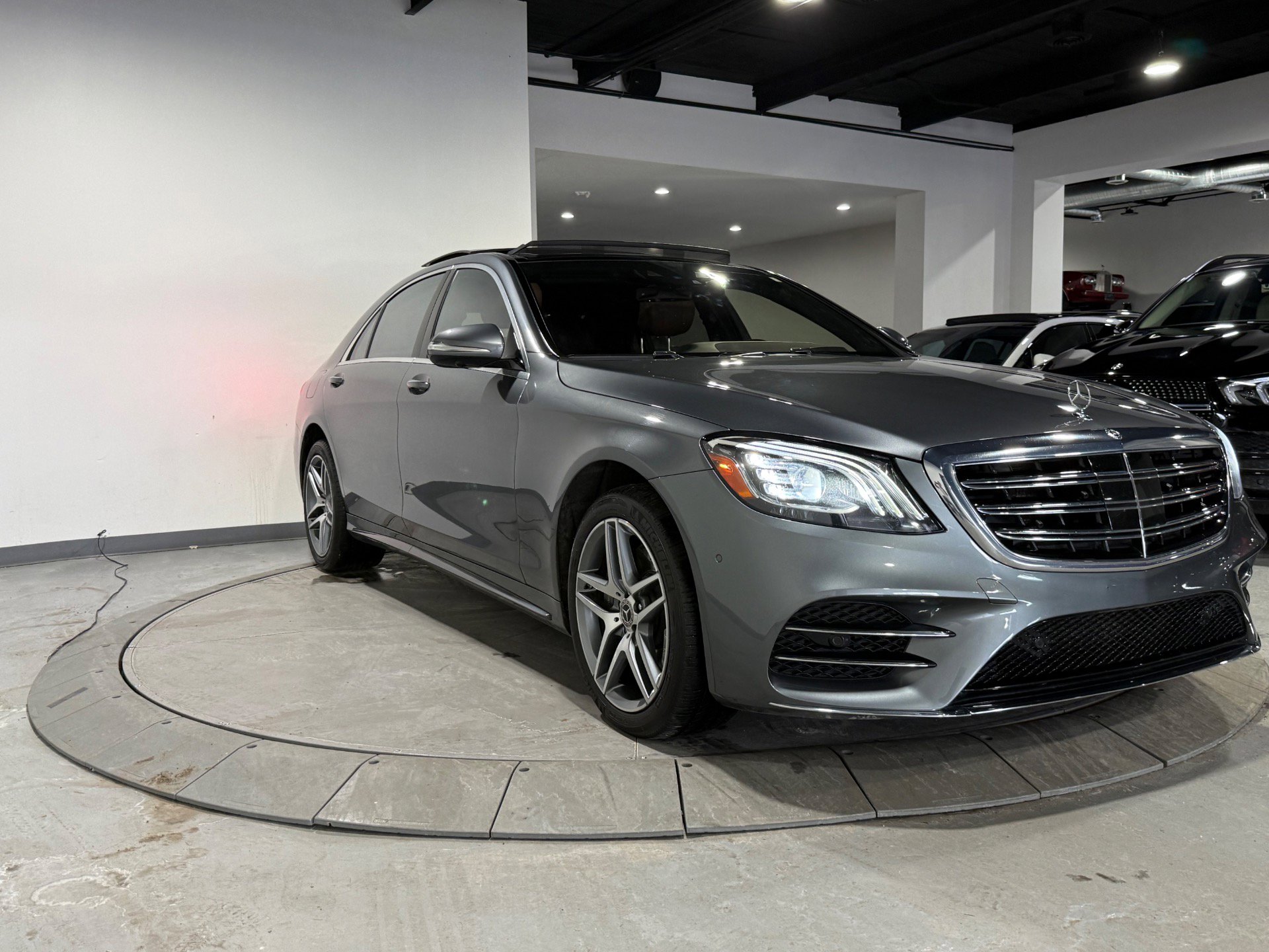 Used 2018 Mercedes-Benz S 450 S 450 4MATIC w/ AMG Line Exterior image 18