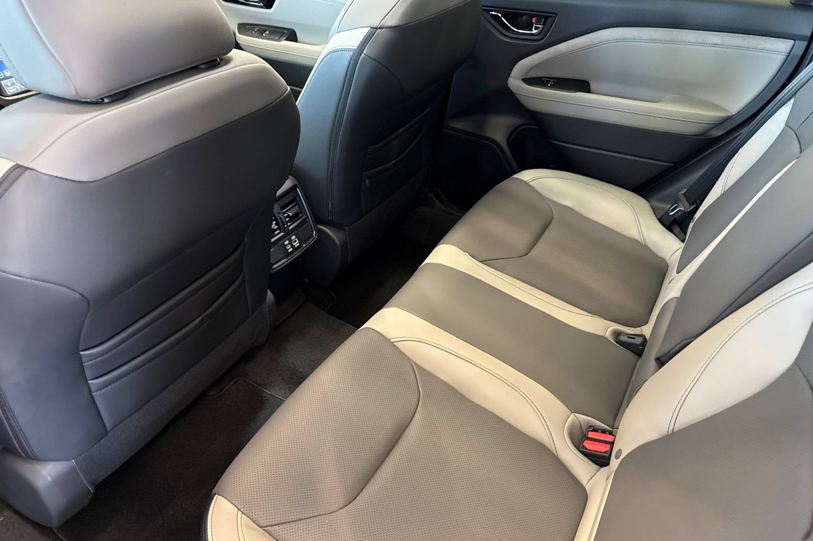 New 2026 Subaru Forester Limited AWD/4WD image 11