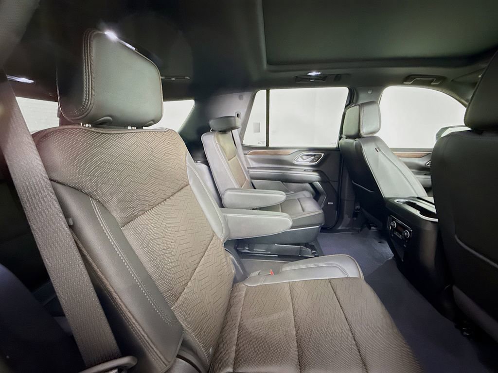 Used 2024 Chevrolet Tahoe High Country image 29