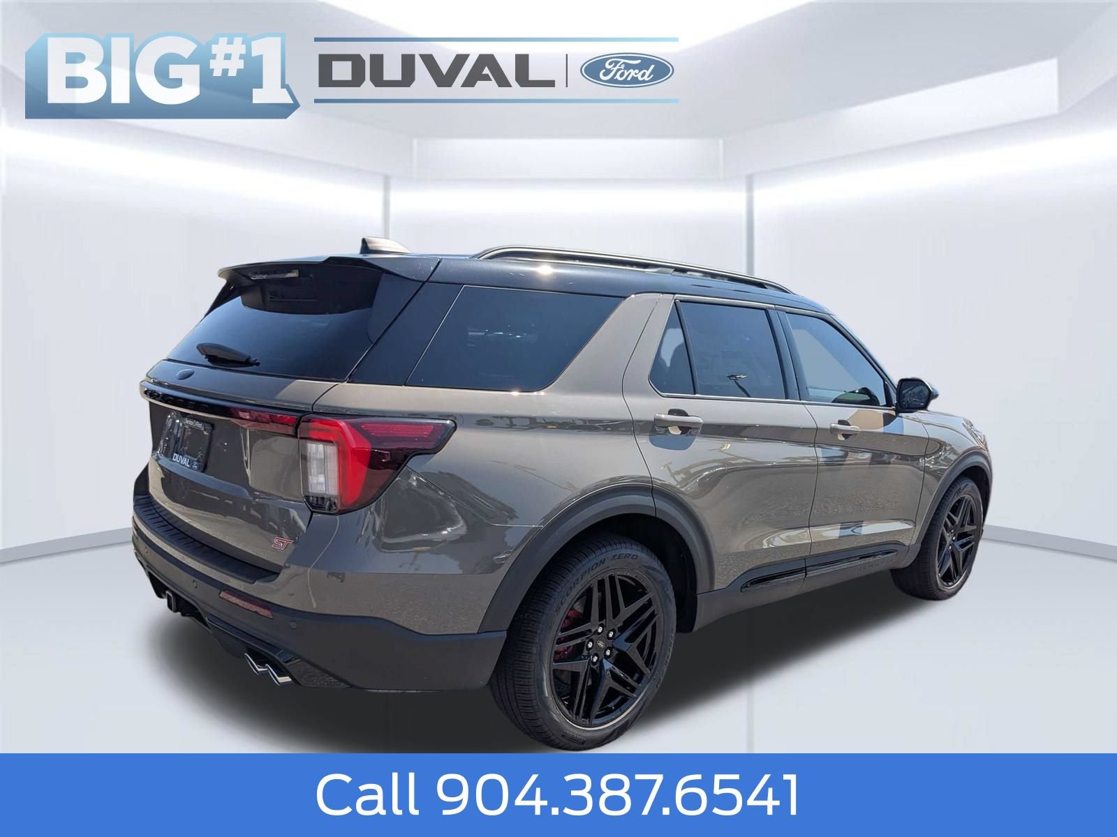 New 2026 Ford Explorer ST AWD/4WD image 4
