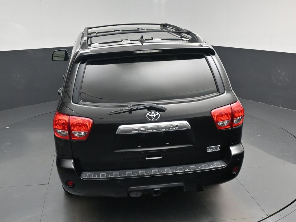 Used 2017 Toyota Sequoia Platinum image 7