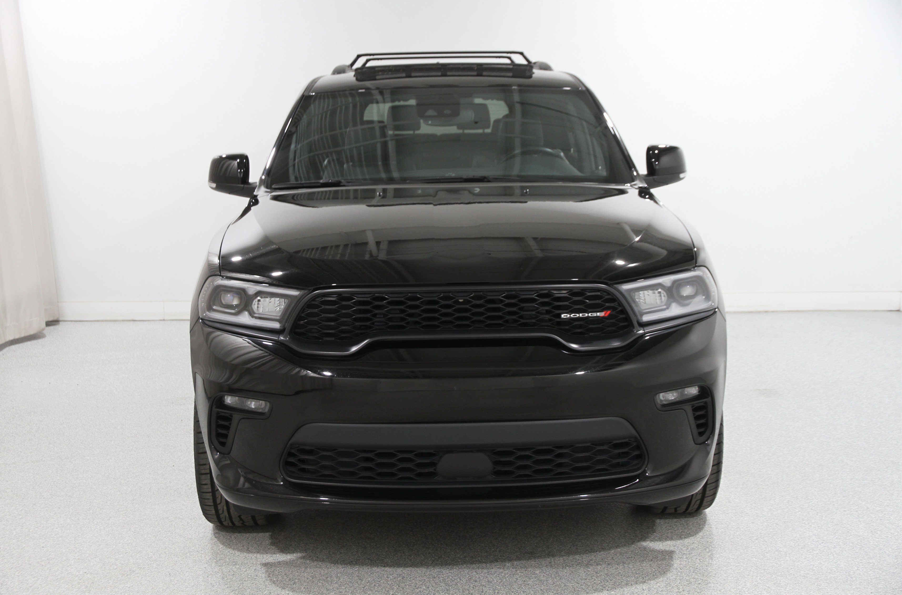 Used 2023 Dodge Durango GT image 2