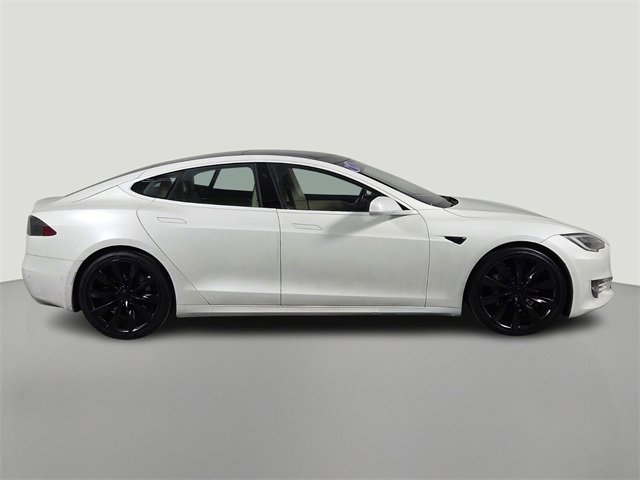 Used 2017 Tesla Model S 60D image 7