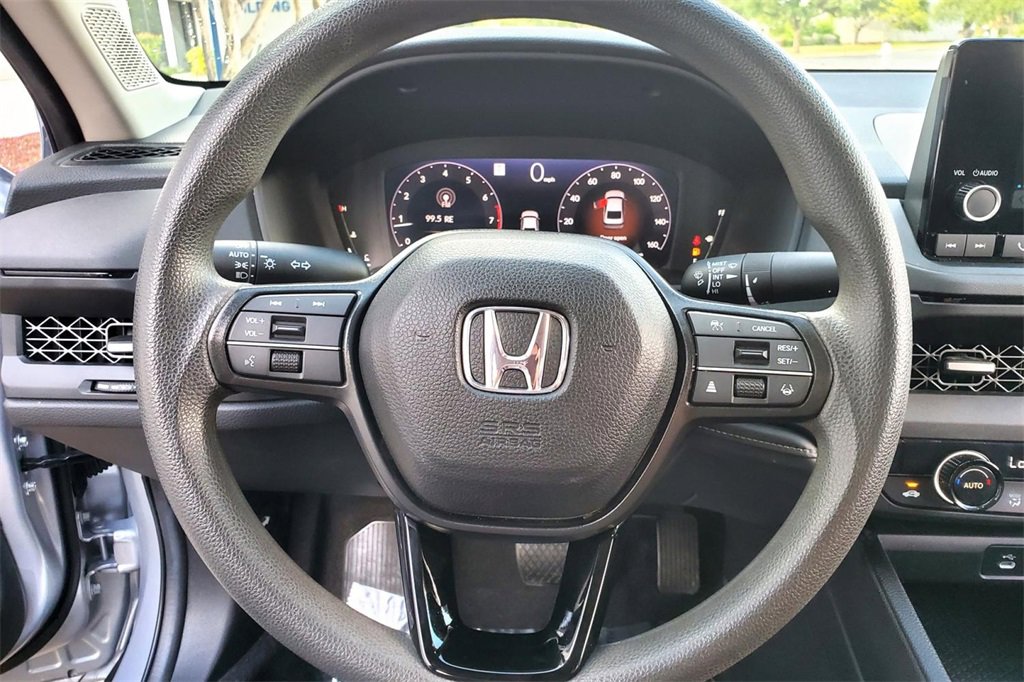 Used 2024 Honda Accord EX image 11