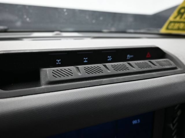Used 2024 Ford Bronco Everglades AWD/4WD image 27
