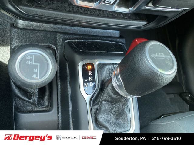 Used 2020 Jeep Gladiator Sport w/ Quick Order Package 24S AWD/4WD image 17