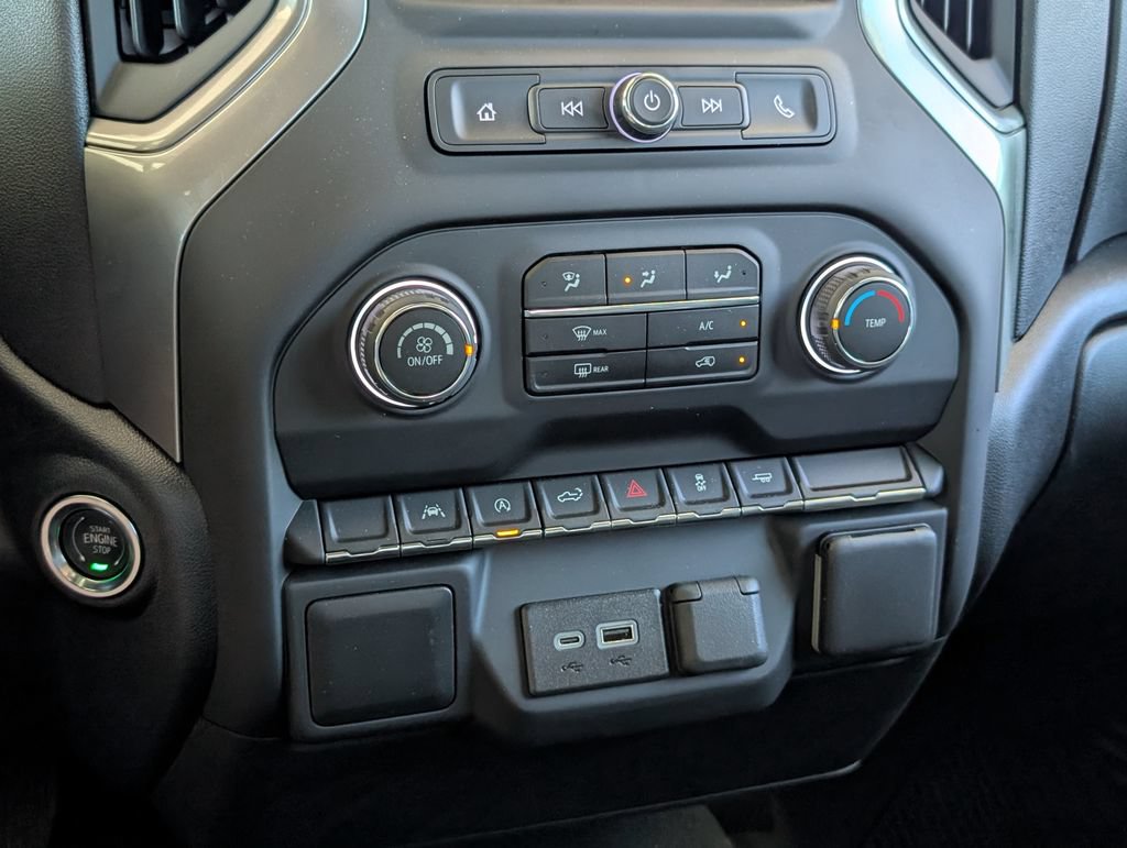 New 2026 Chevrolet Silverado 1500 Custom w/ LPO, Dark Essentials Package RWD image 19