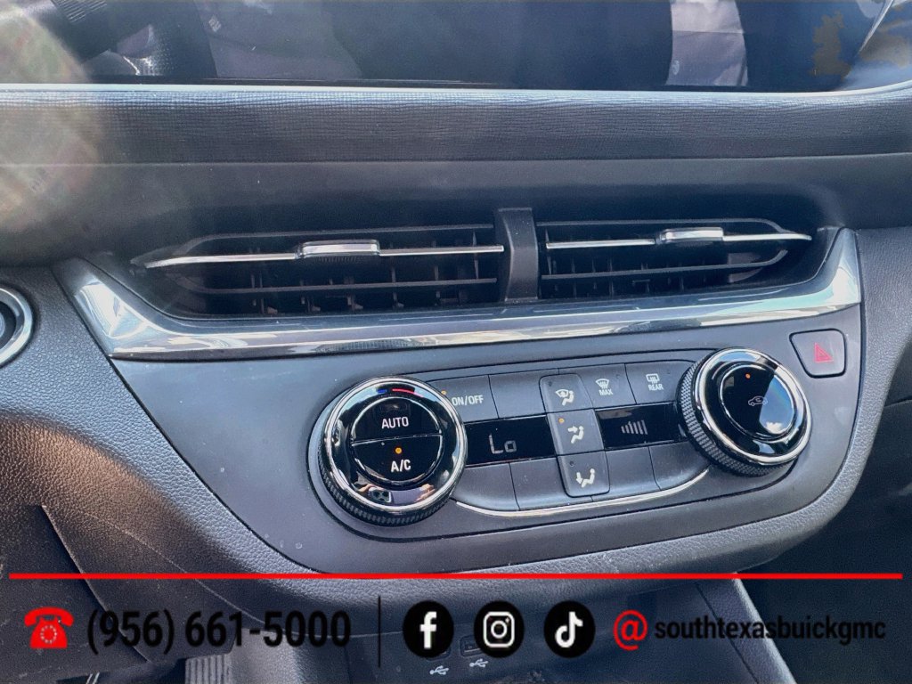 Used 2025 Buick Envista Preferred w/ Convenience II Package FWD image 18
