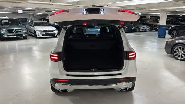 Certified 2026 Mercedes-Benz GLB 250 4MATIC image 33