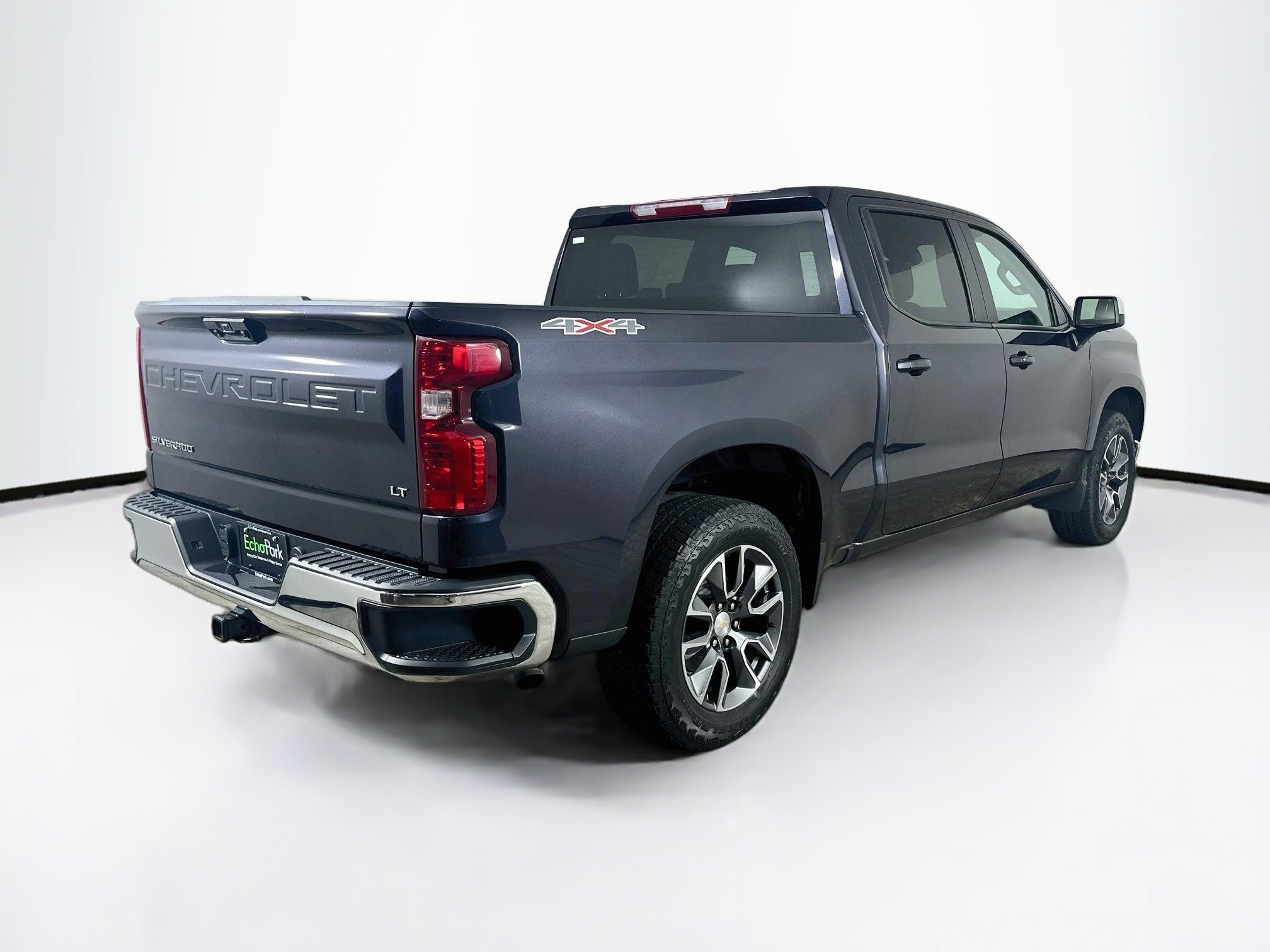 Used 2023 Chevrolet Silverado 1500 LT AWD/4WD image 9