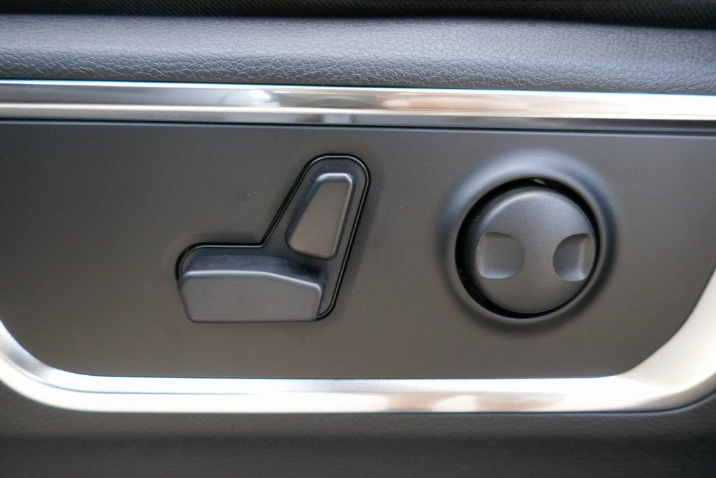 New 2026 RAM 1500 Laramie w/ Night Edition image 21