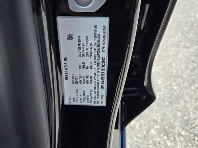 Used 2025 Tesla Model 3 Long Range RWD image 17