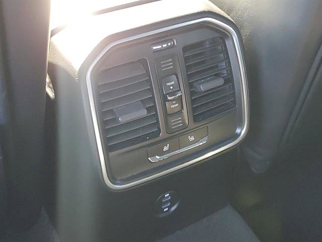 Used 2020 Porsche Macan S image 41