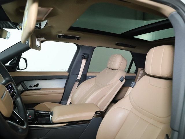Certified 2024 Land Rover Range Rover Sport SE AWD/4WD image 18