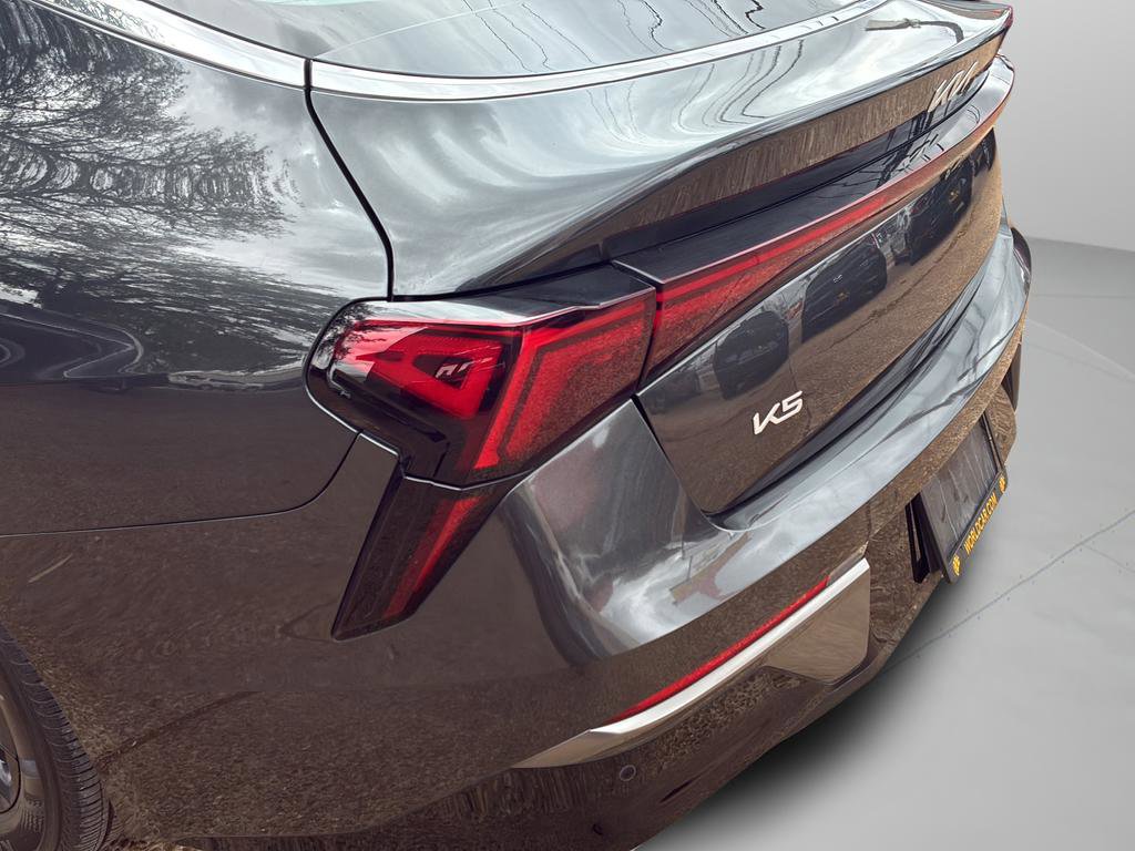Used 2025 Kia K5 LXS FWD image 38