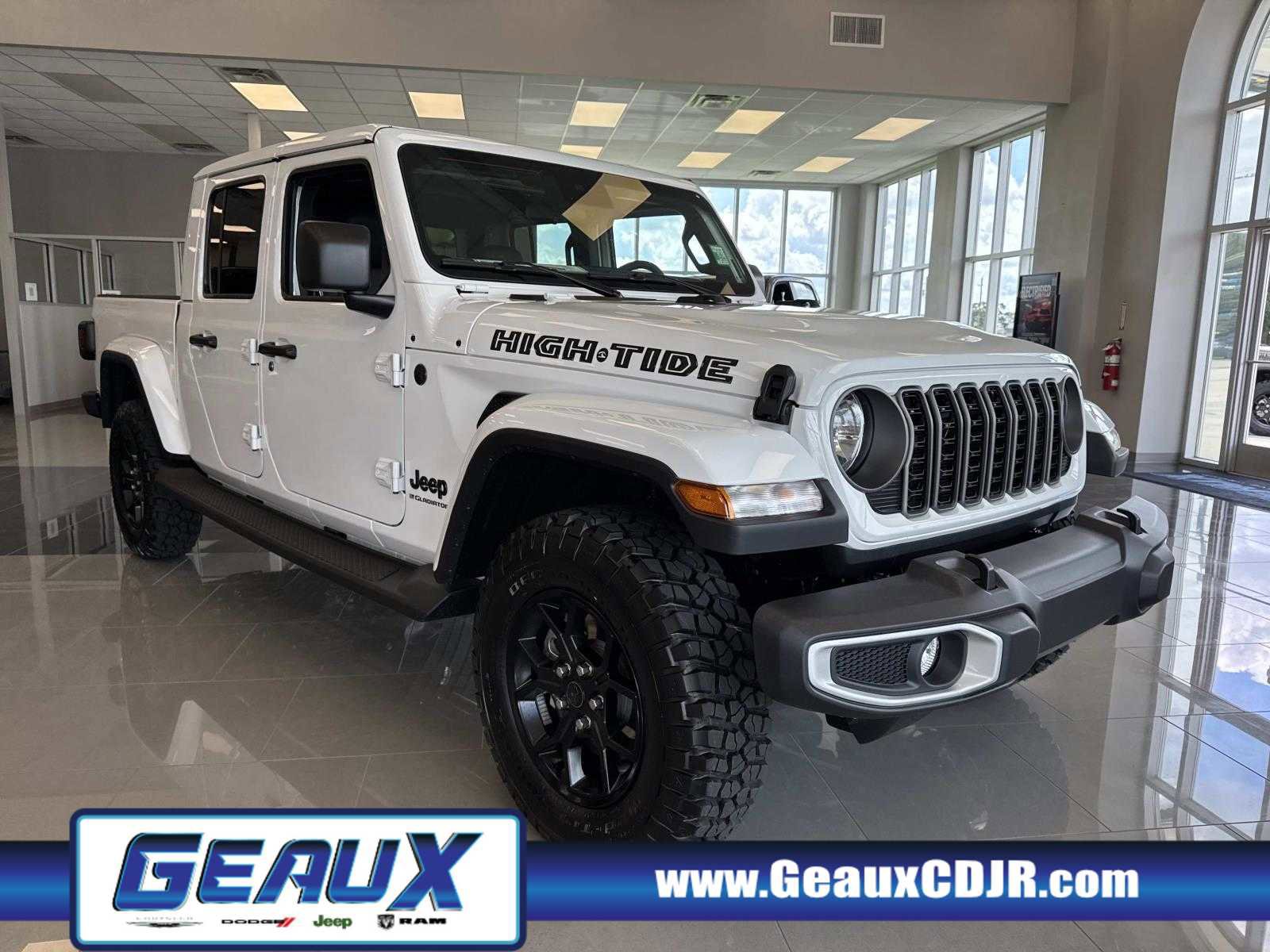 New 2025 Jeep Gladiator Sport