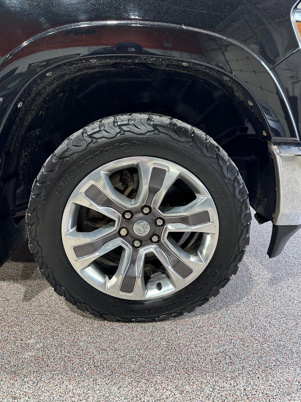 Used 2020 RAM 1500 Longhorn image 15