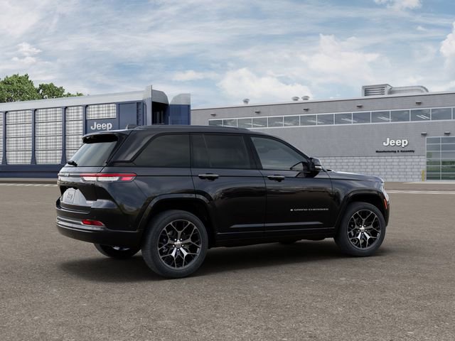 New 2026 Jeep Grand Cherokee Summit image 4