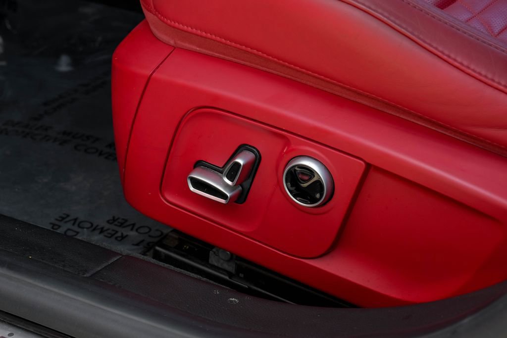 Used 2022 Maserati Quattroporte Trofeo image 37