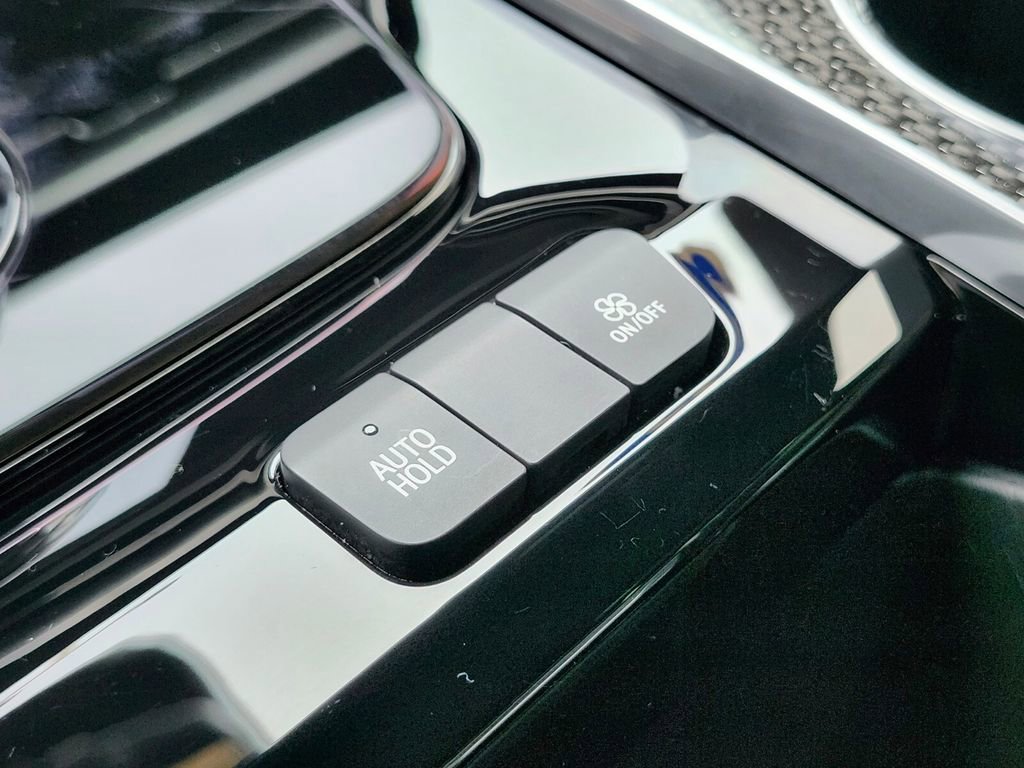 Certified 2025 Cadillac Escalade V w/ LPO, Floor Liner Package image 27