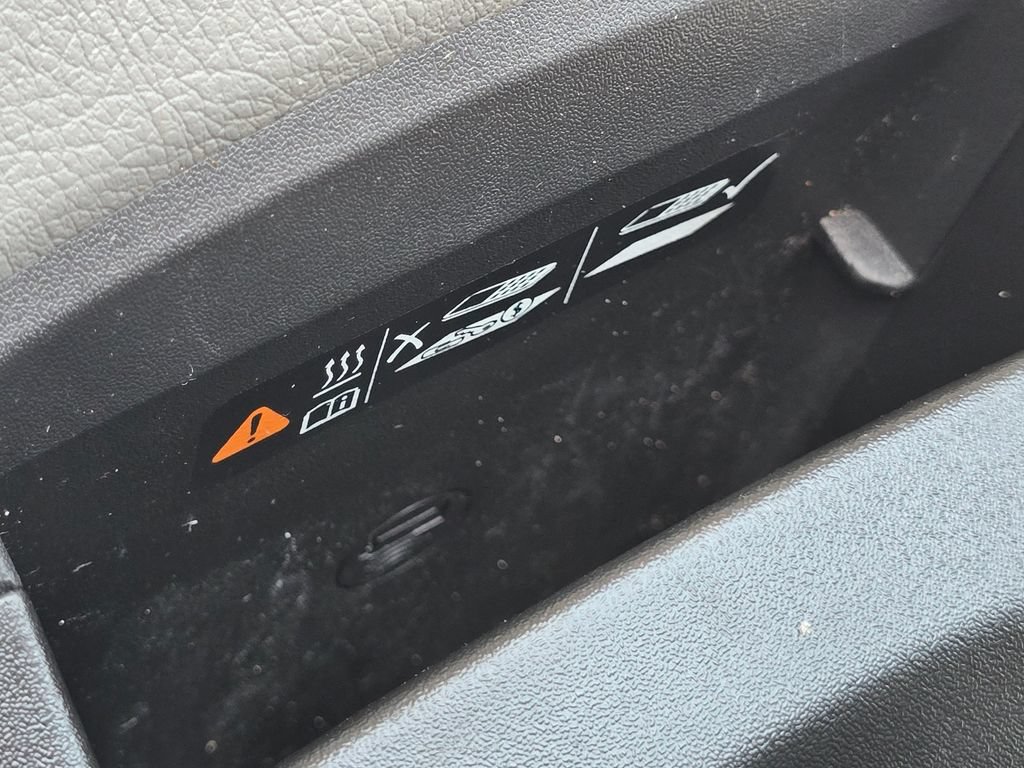 Used 2023 Cadillac XT6 Premium Luxury FWD image 31