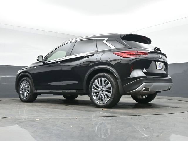 Used 2023 INFINITI QX50 Luxe image 38