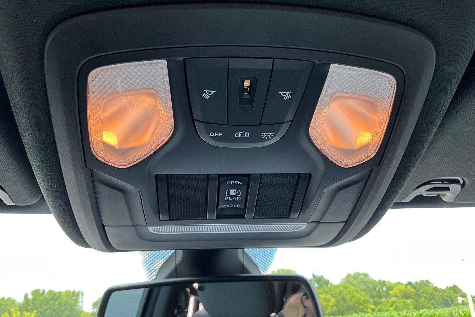 Used 2019 RAM 1500 Big Horn AWD/4WD image 39
