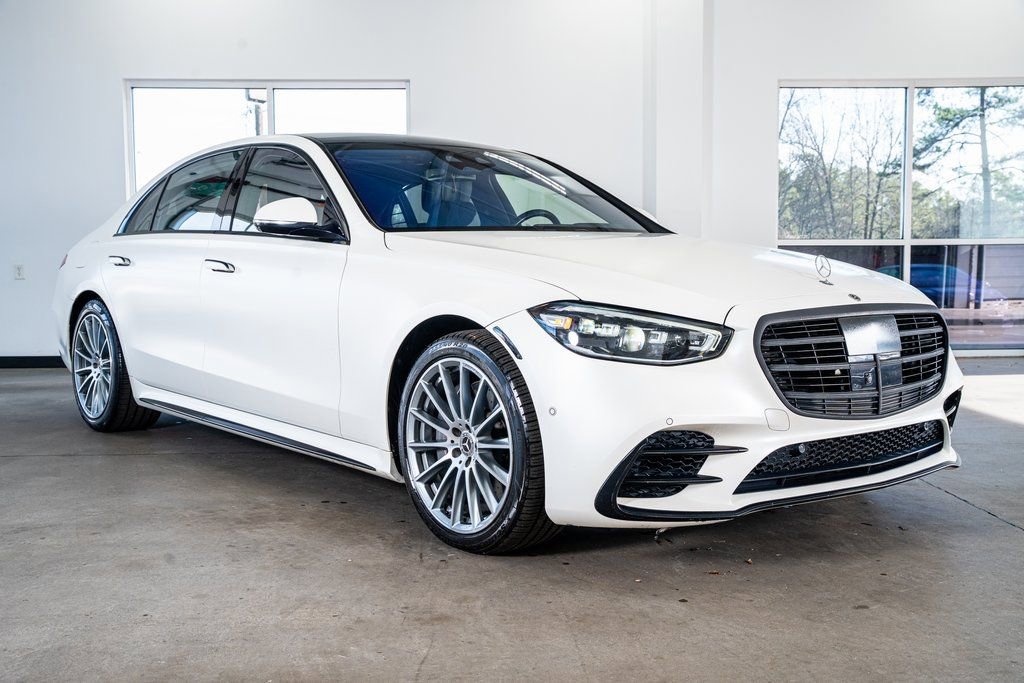 Used 2023 Mercedes-Benz S 580 4MATIC Sedan image 4