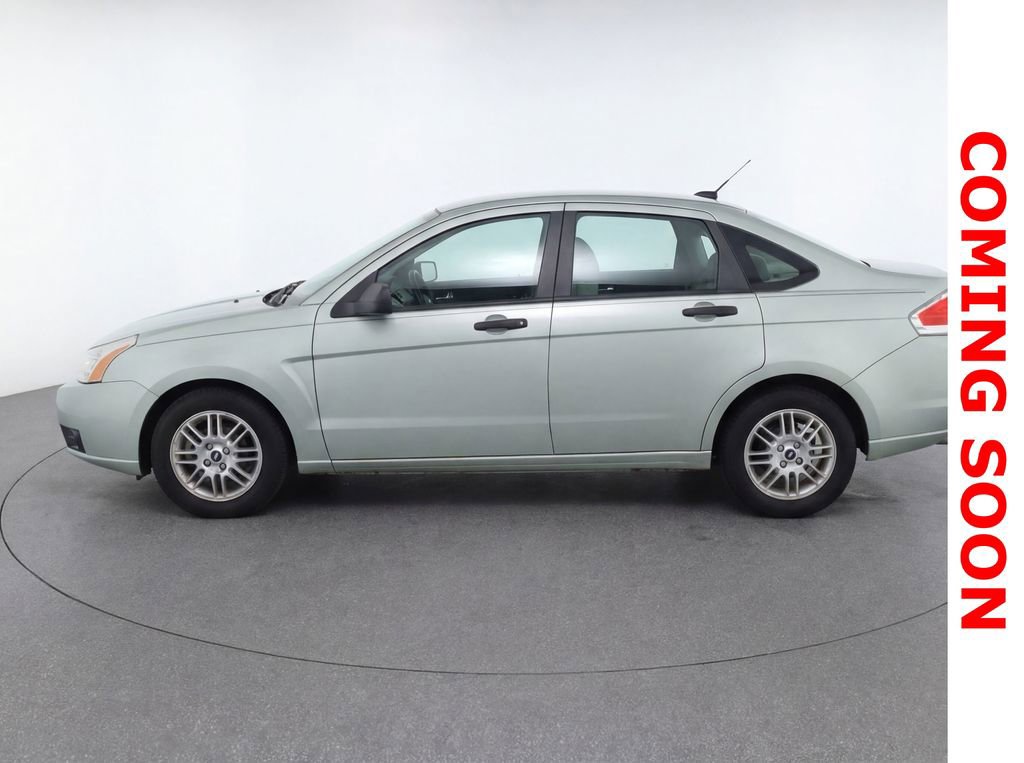 Used 2010 Ford Focus SE image 8