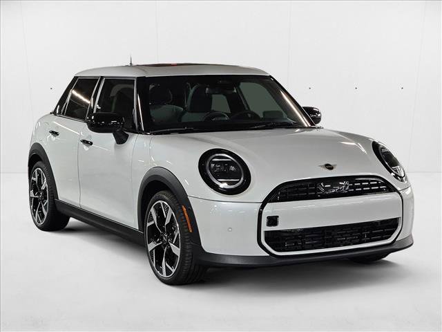 Used 2026 MINI Cooper 4-Door Hardtop FWD image 3
