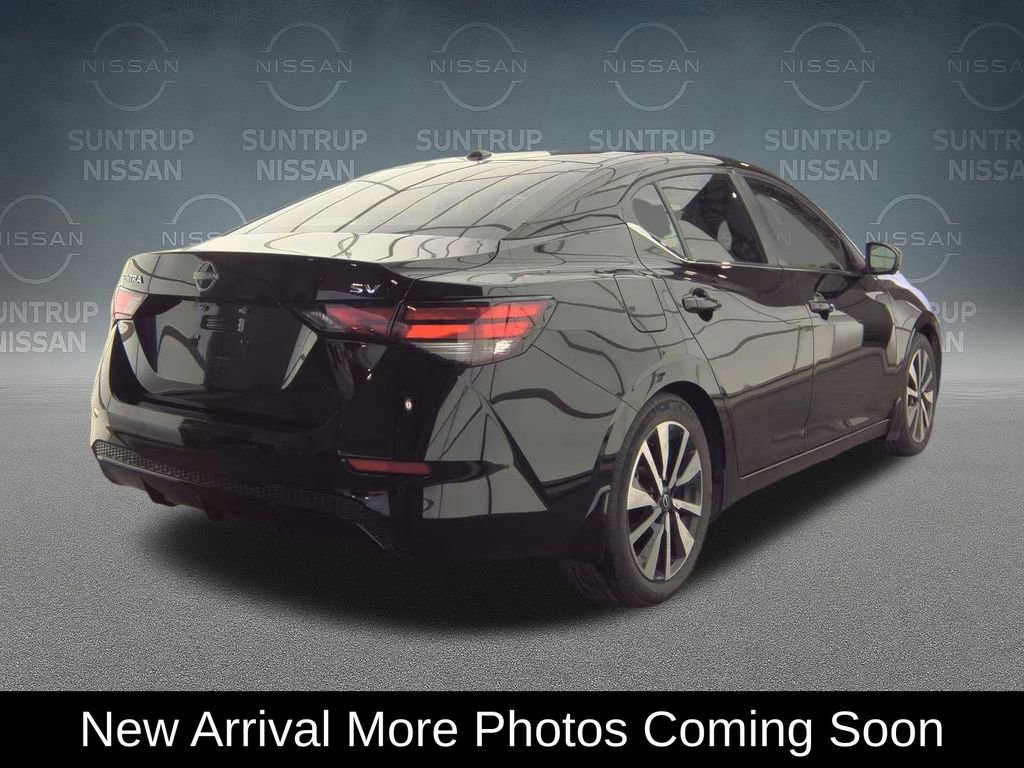 Used 2024 Nissan Sentra SV w/ SV Premium Package FWD image 3