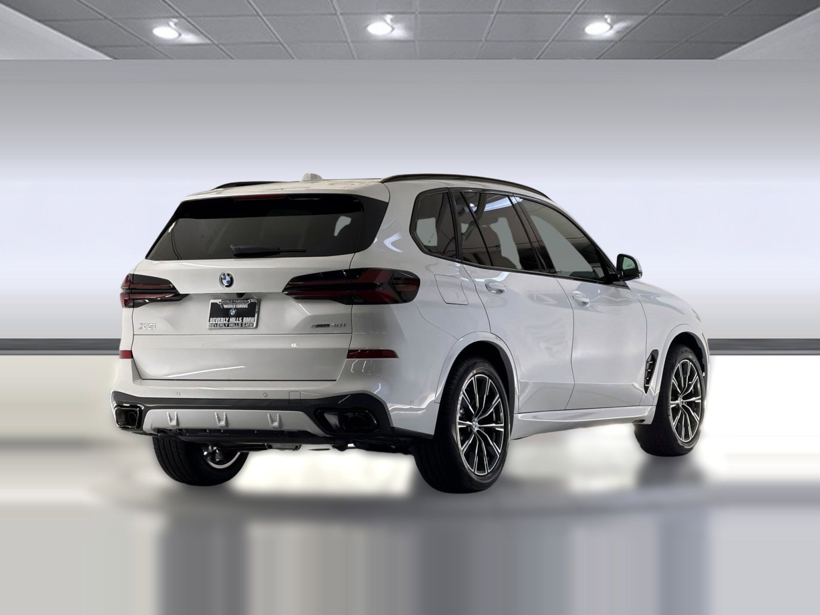 New 2026 BMW X5 sDrive40i w/ M Sport Package RWD image 8