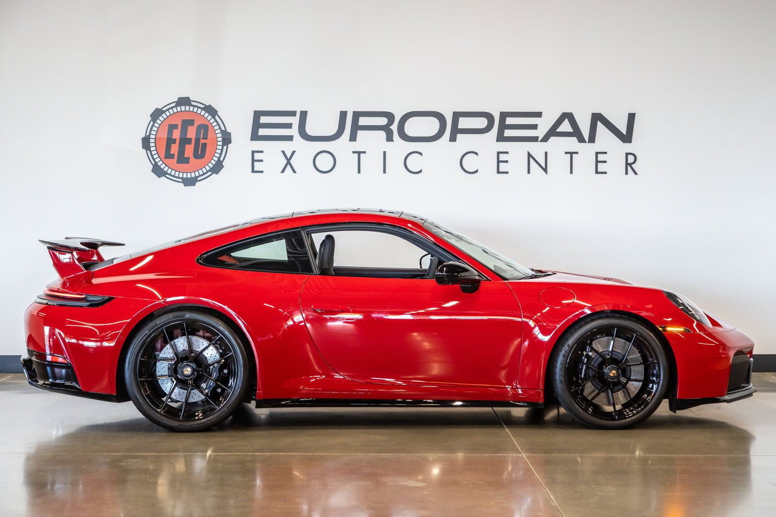 Used 2025 Porsche 911 Carrera GTS RWD image 11