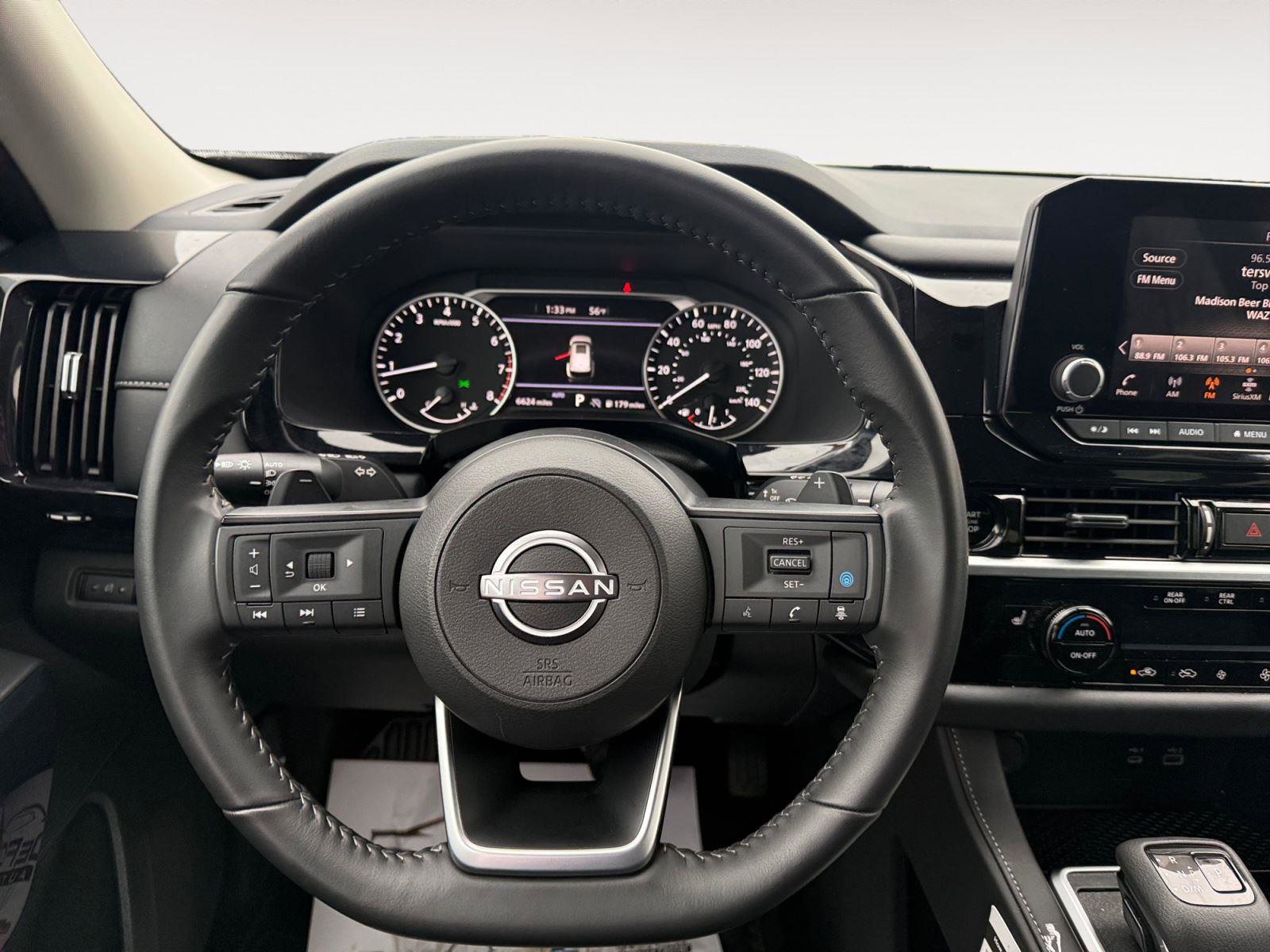 Used 2025 Nissan Pathfinder SV w/ Cargo Package image 16