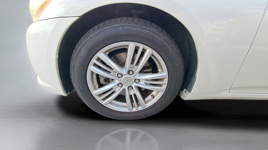 Used 2013 INFINITI G37 Journey image 3