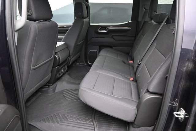 Used 2023 Chevrolet Silverado 1500 RST w/ Z71 Off-Road Package AWD/4WD image 17