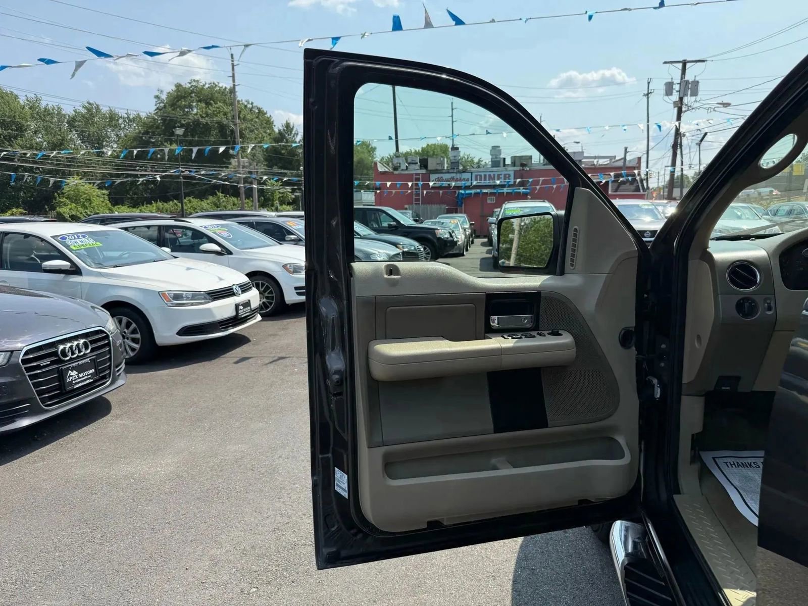Used 2007 Ford F150 XLT image 14