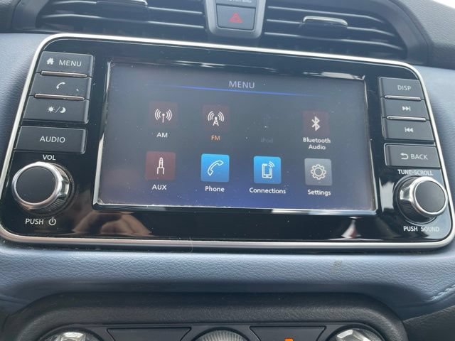 Used 2023 Nissan Versa SV FWD image 32