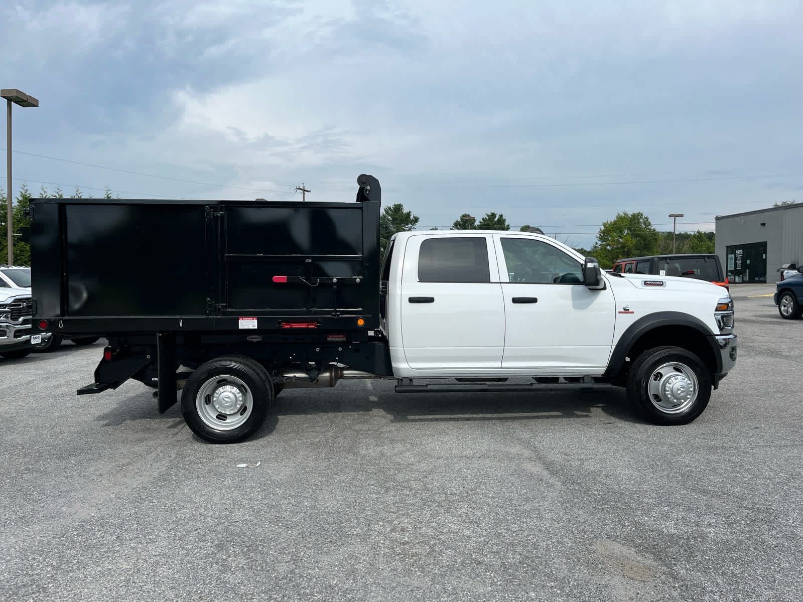 New 2026 RAM 4500 Tradesman w/ Chrome Appearance Group AWD/4WD image 2