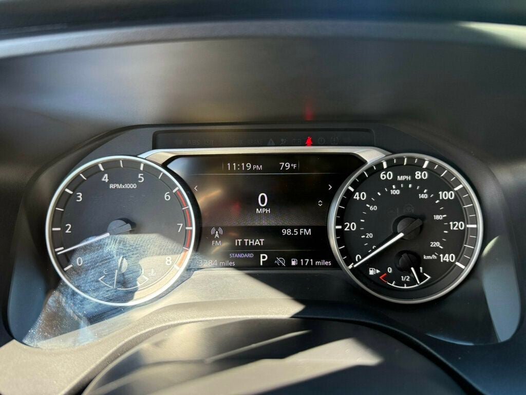 Used 2025 Nissan Rogue S FWD image 4