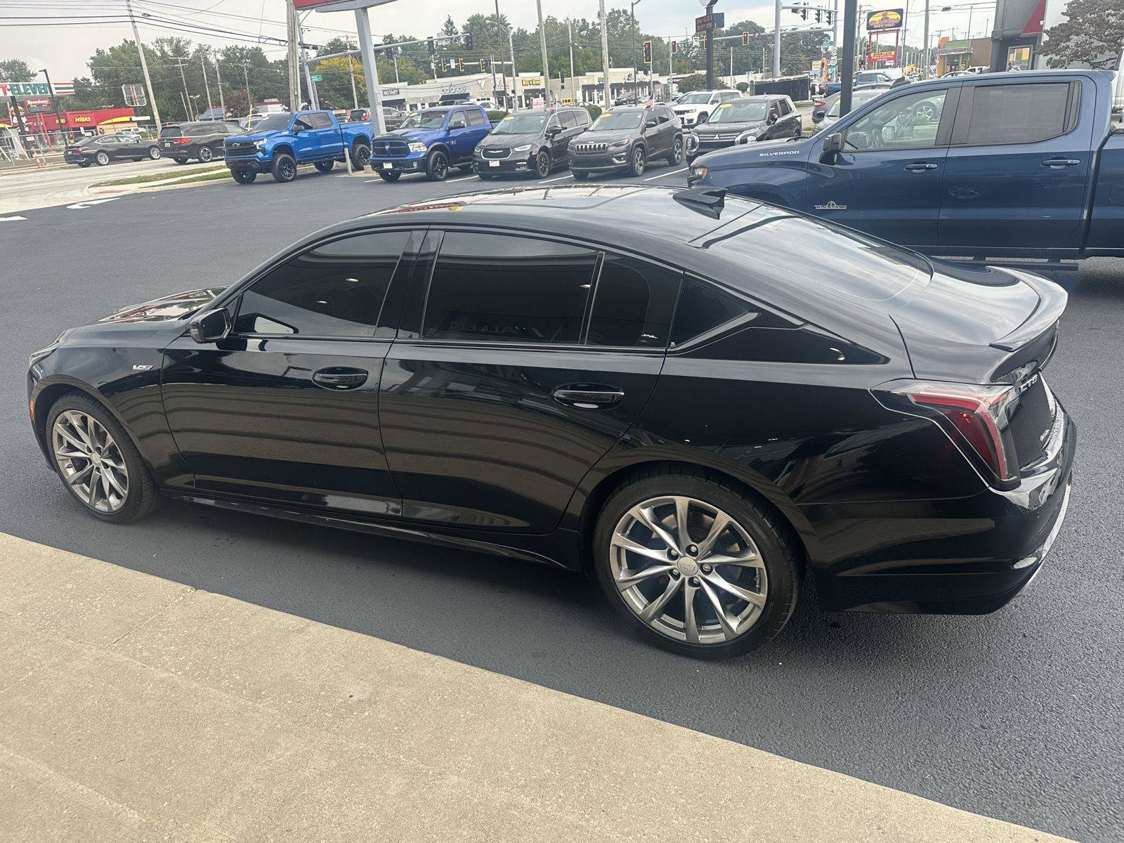 Used 2022 Cadillac CT5 V w/ Cold Weather Package AWD/4WD image 9