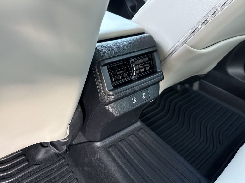 Used 2023 Honda Accord EX-L image 27