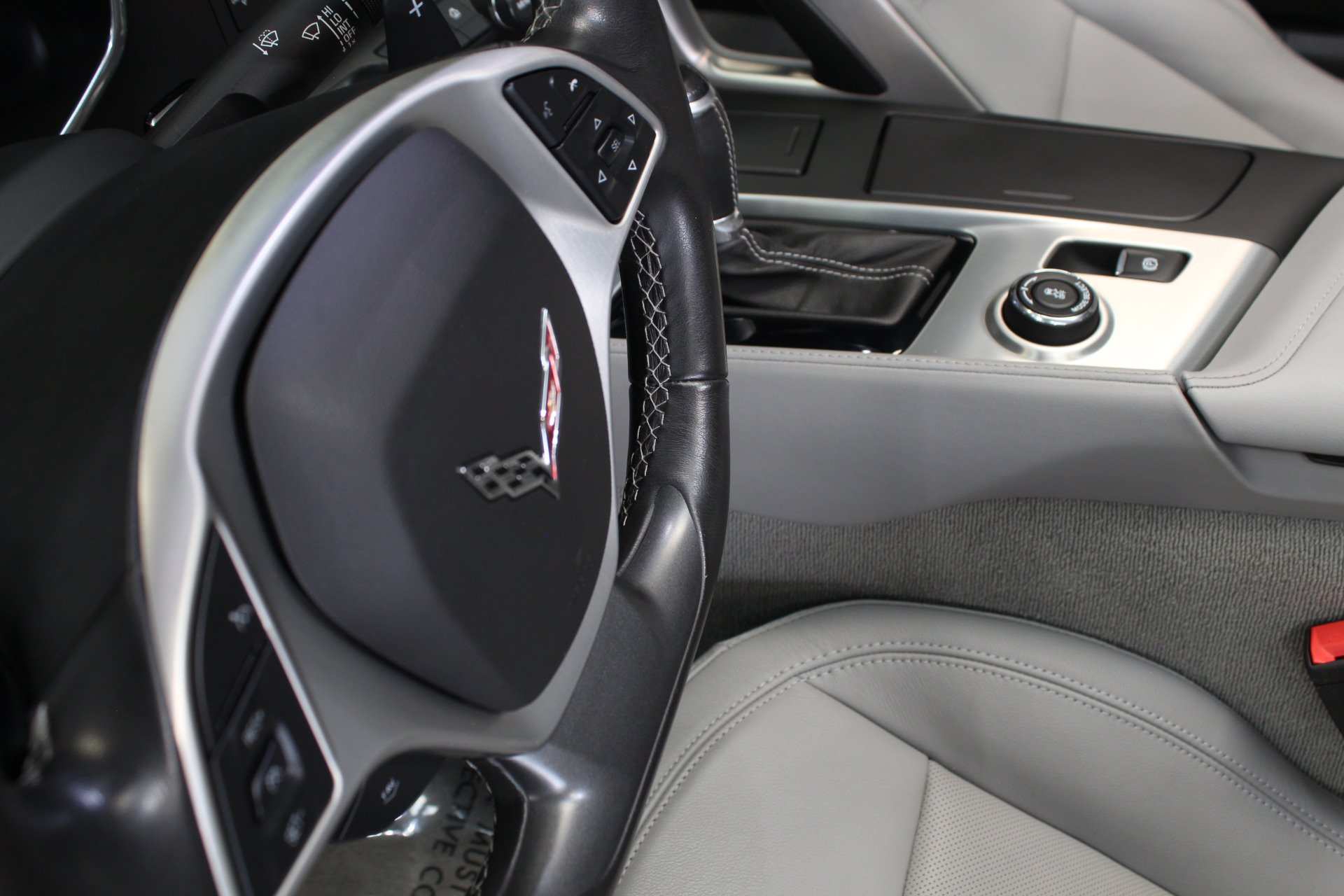 Used 2019 Chevrolet Corvette Grand Sport RWD image 46