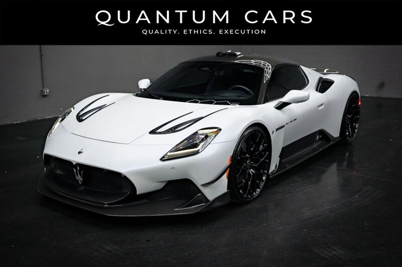 Used 2022 Maserati MC20 Coupe RWD image 1